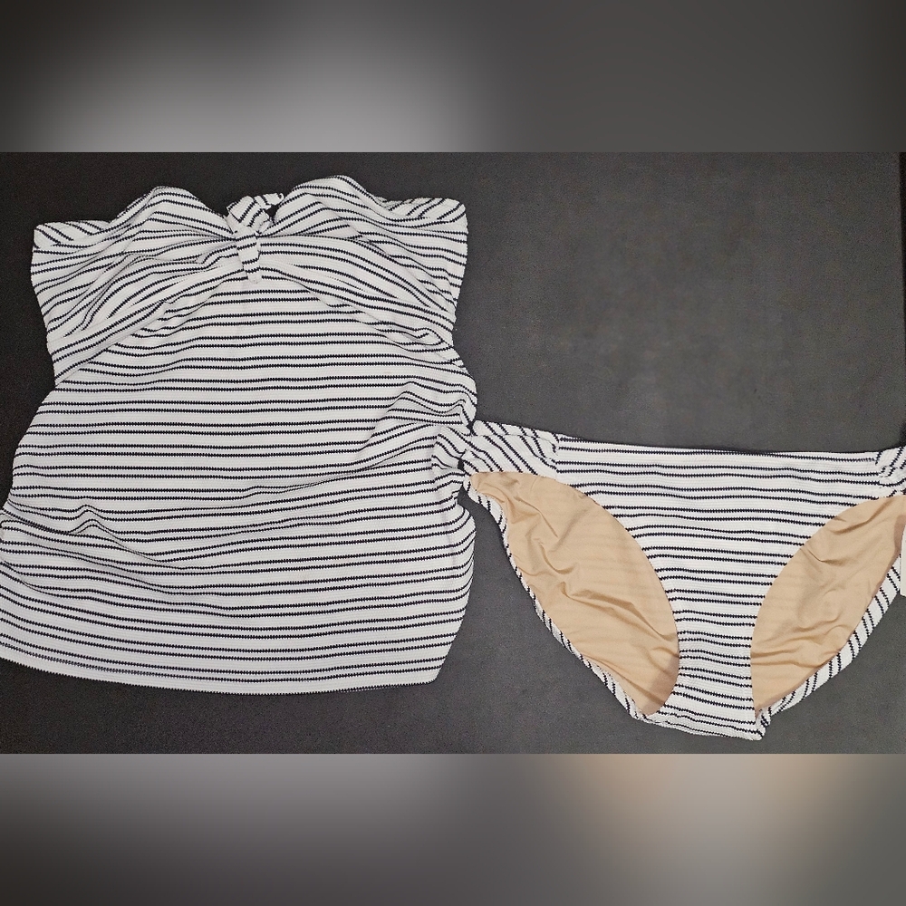 NWT A Pea In The Pod 2 Piece Set Maternity Large
